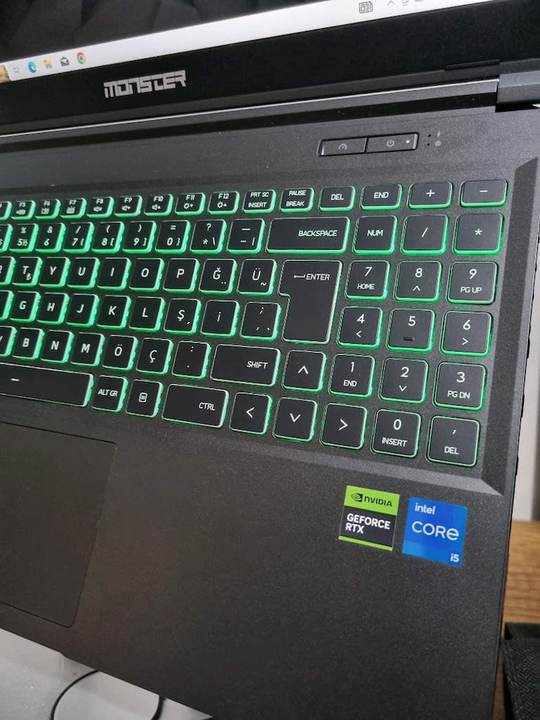 RTX4050 140W - Monster Abra - Temiz Gaming Laptop - 4