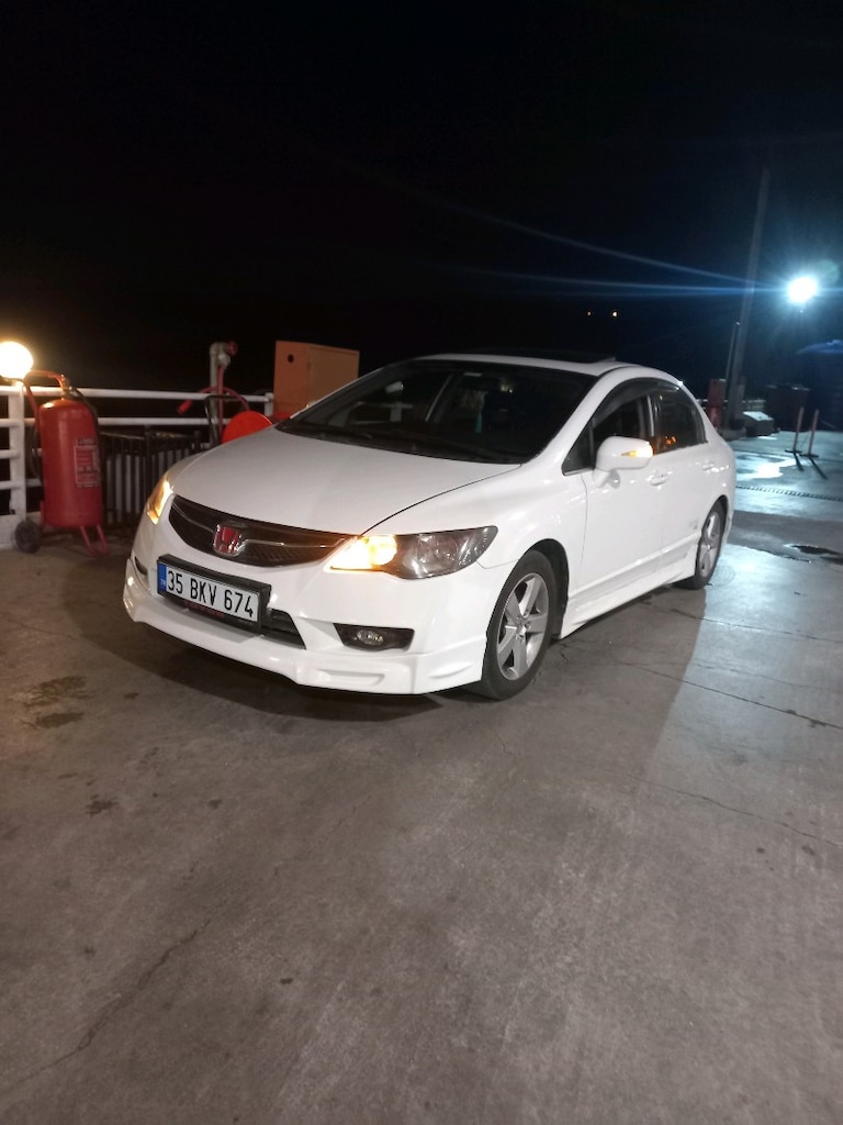 Öğretmenden Temiz Aile Aracım Elegance Paket Sunrooflu VSA'lı - 14