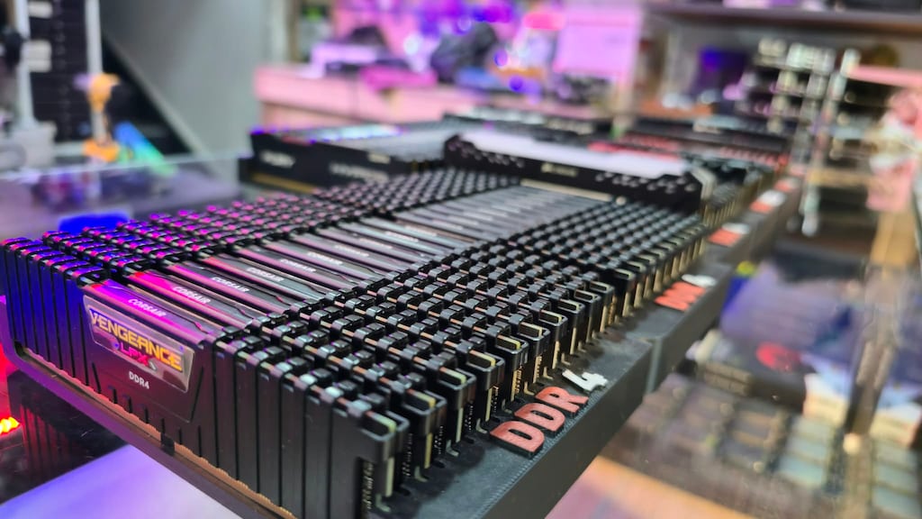 CORSAİR DDR4 8 GB REM ADETLİ ! - 3