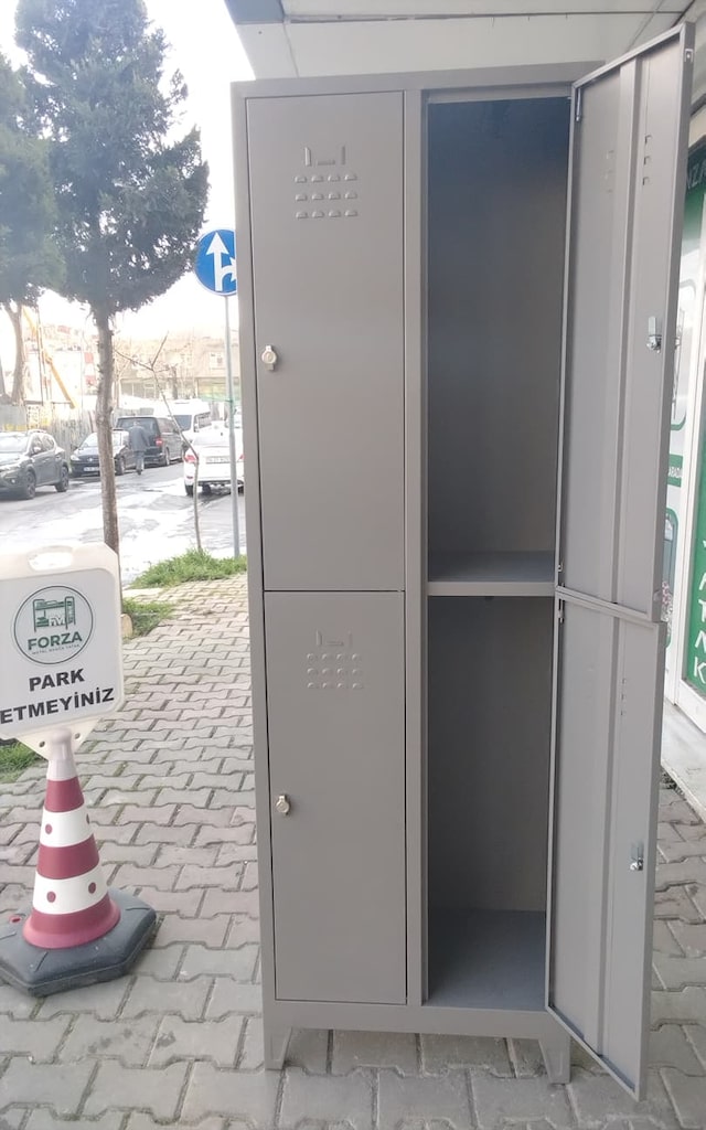 4 KİŞİLİK ANTRASİT RENK GİYİNME DOLABI - 3