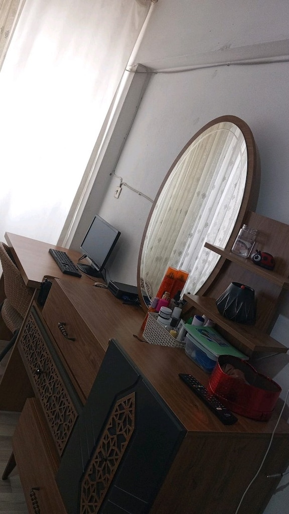 Temiz ev eşyaları modern ve markalı - 15