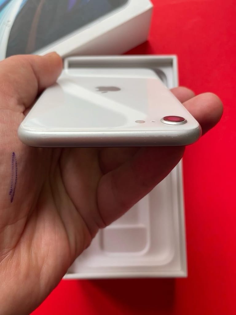 Iphone se 2020 - 7