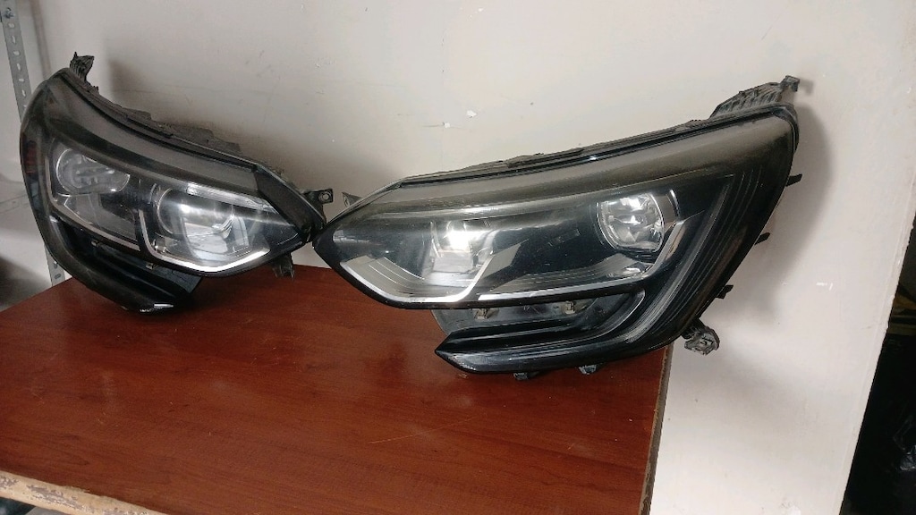 RENAULT MEGANE 4 TOUCH SAĞ SOL FAR ORJİNAL ÇIKMA KARGO OLUR DOLU - 7