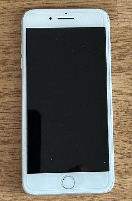 iPhone 8 Plus 64 GB Silver | Temiz Kullanılmış | Sorunsuz