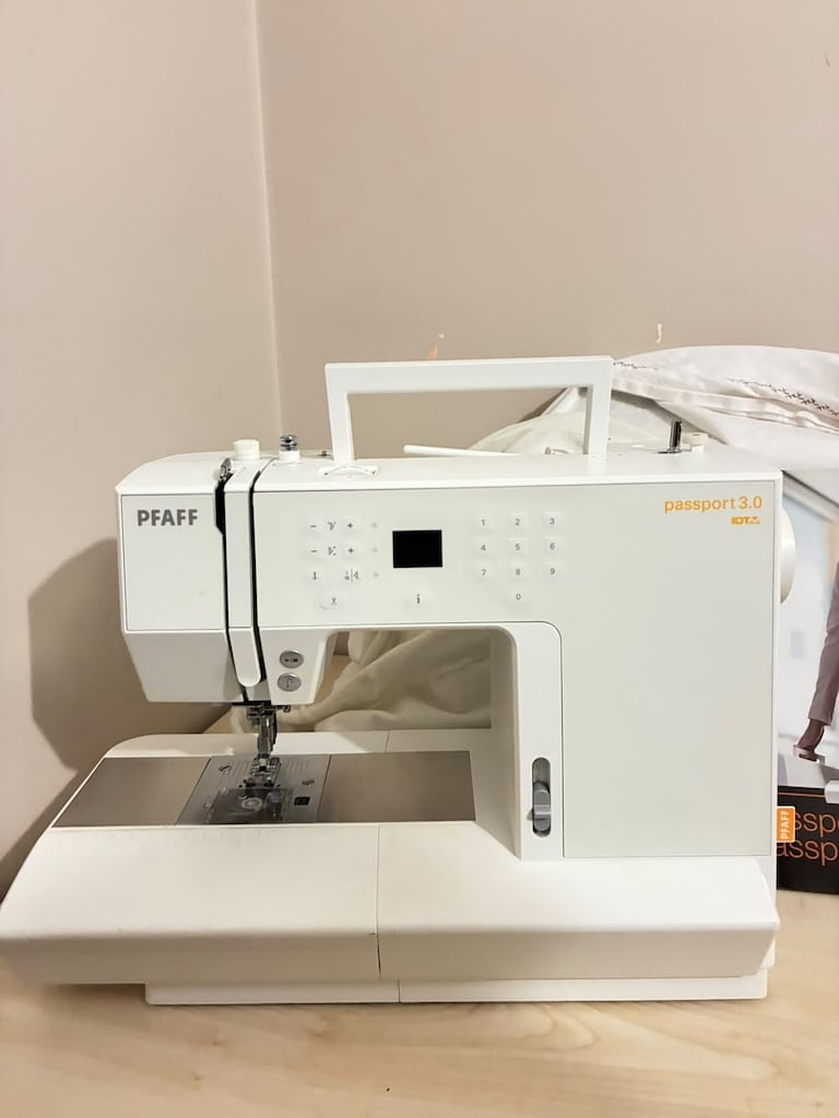 Pfaff Passport 3.0 dikiş çok temiz yeni gibi sıfıra yakın makina - 7