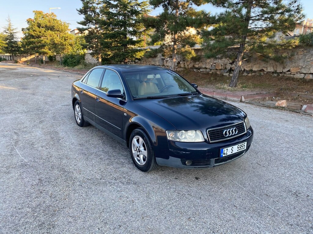 SAHİBİNDEN DEĞİŞENSİZ 2004 AUDİ A4 - 8