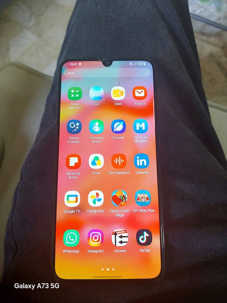 Samsung a70 - 2