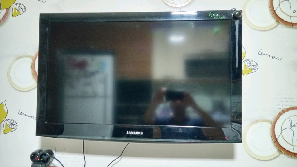 SAMSUNG 82 EKRAN 32 İNC TV - 14