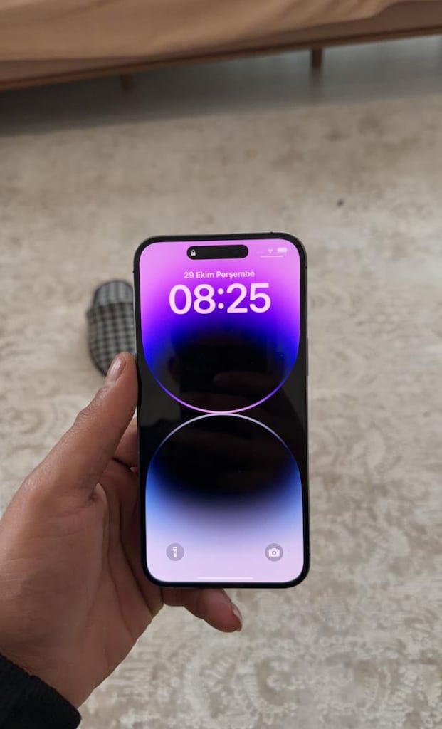 Siyah Akıllı Telefon - 2