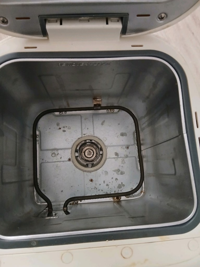 Ekmek bişirme makinası tertemiz SORUSUZ gel bak al kullan saglam - 8