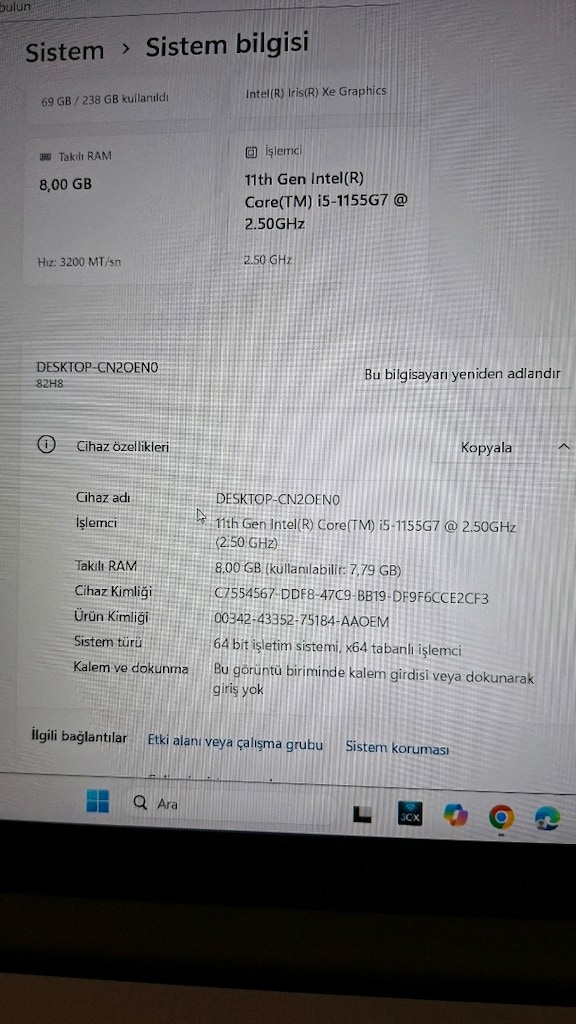 Lenovo IdeaPad 3 | i5 11. Nesil - 8 GB RAM - 256 GB SSD - 5