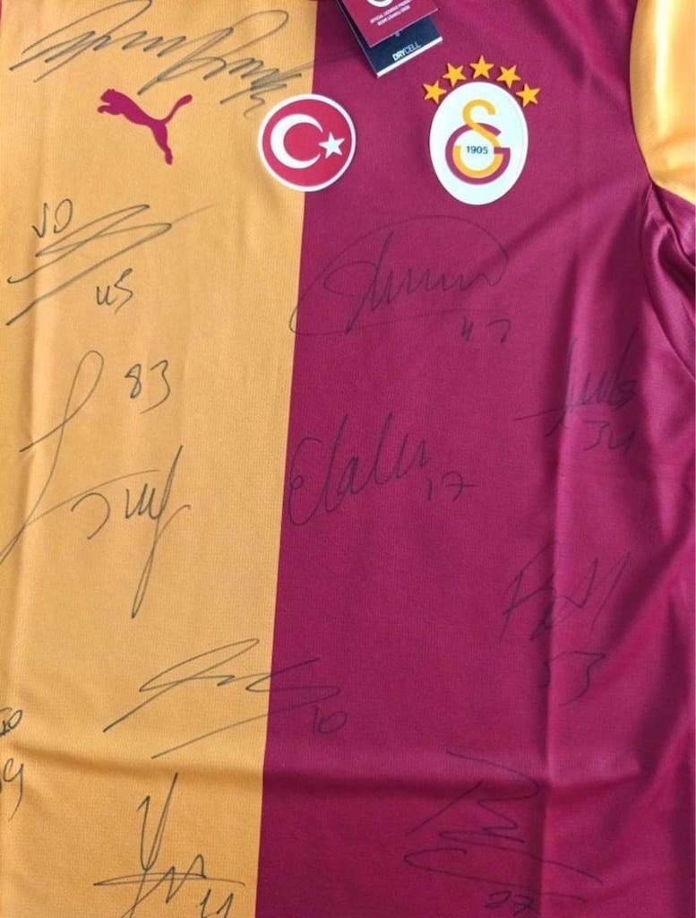 galatasaray imzalı son güncel kadro imzalı forma - 4