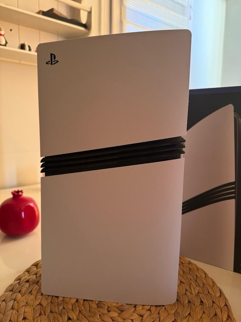 Ps5 pro 2 tb - 2
