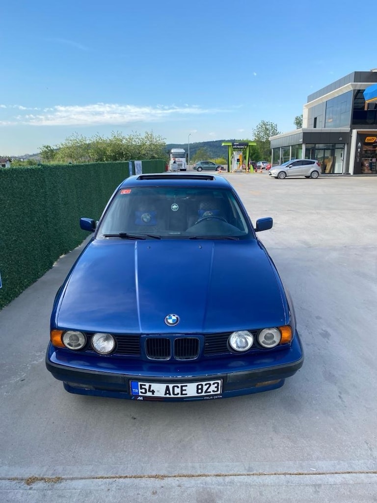 BMW 520 i e 34 - 8