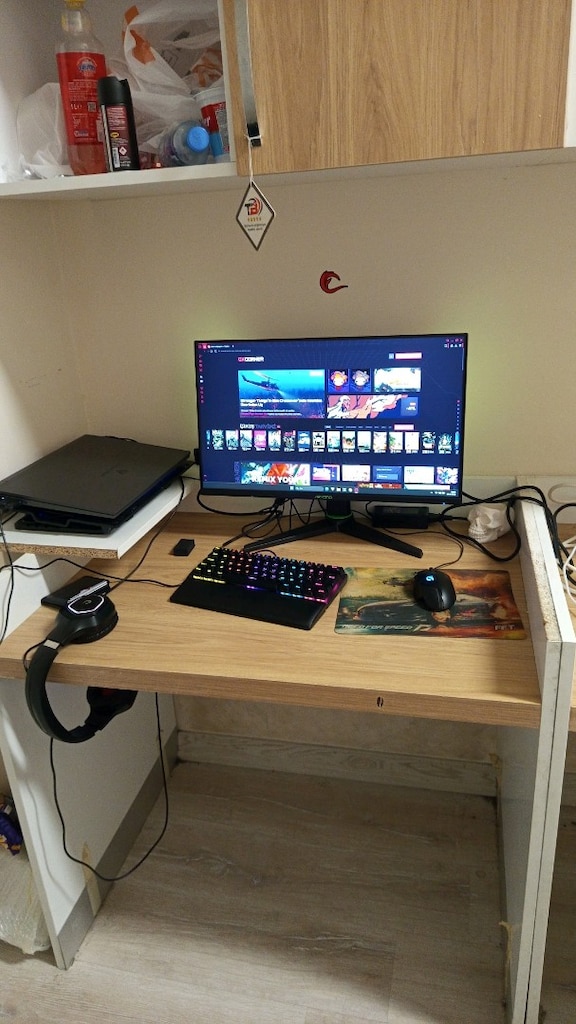 3 AYLIK CASPER EXCALİBUR TERTEMİZ SADECE LAPTOP VERİLECEK - 4