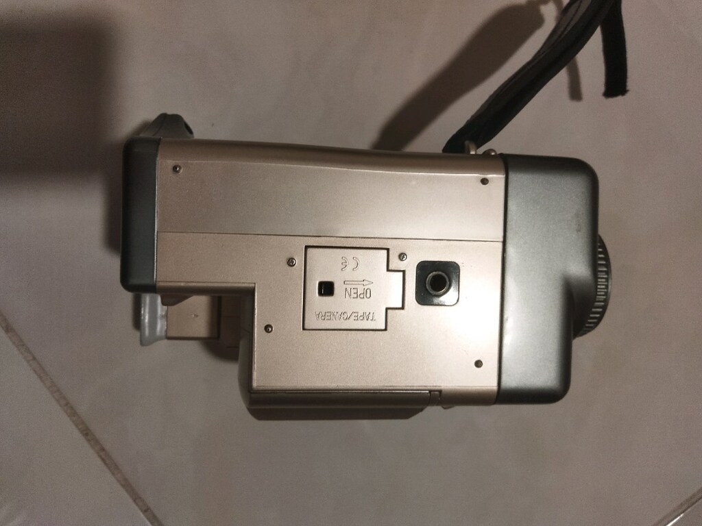 SONY KMR DURUMU BİLMİYORUM ADAPTÖR YOK KIRIK ÇIKIK YOK - 6