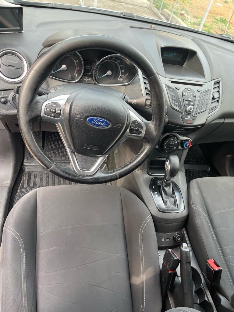 ford fiesta 1.6 benzin lpg otomatik - 10