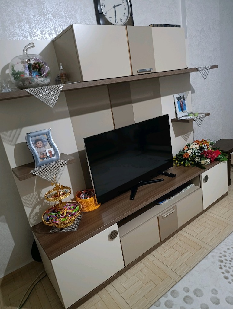 TELEVİZYON ÜNİTESİ
