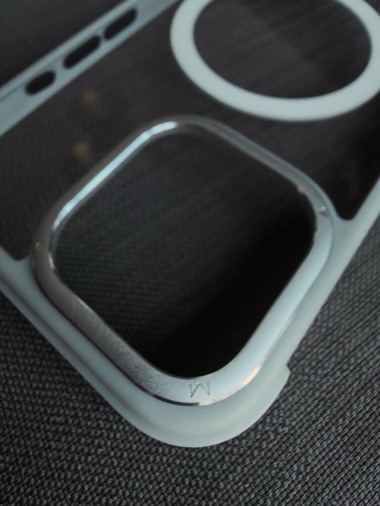 Orijinal Momax Air CaseForm 16 Pro Max Magsafe Kılıf - 4