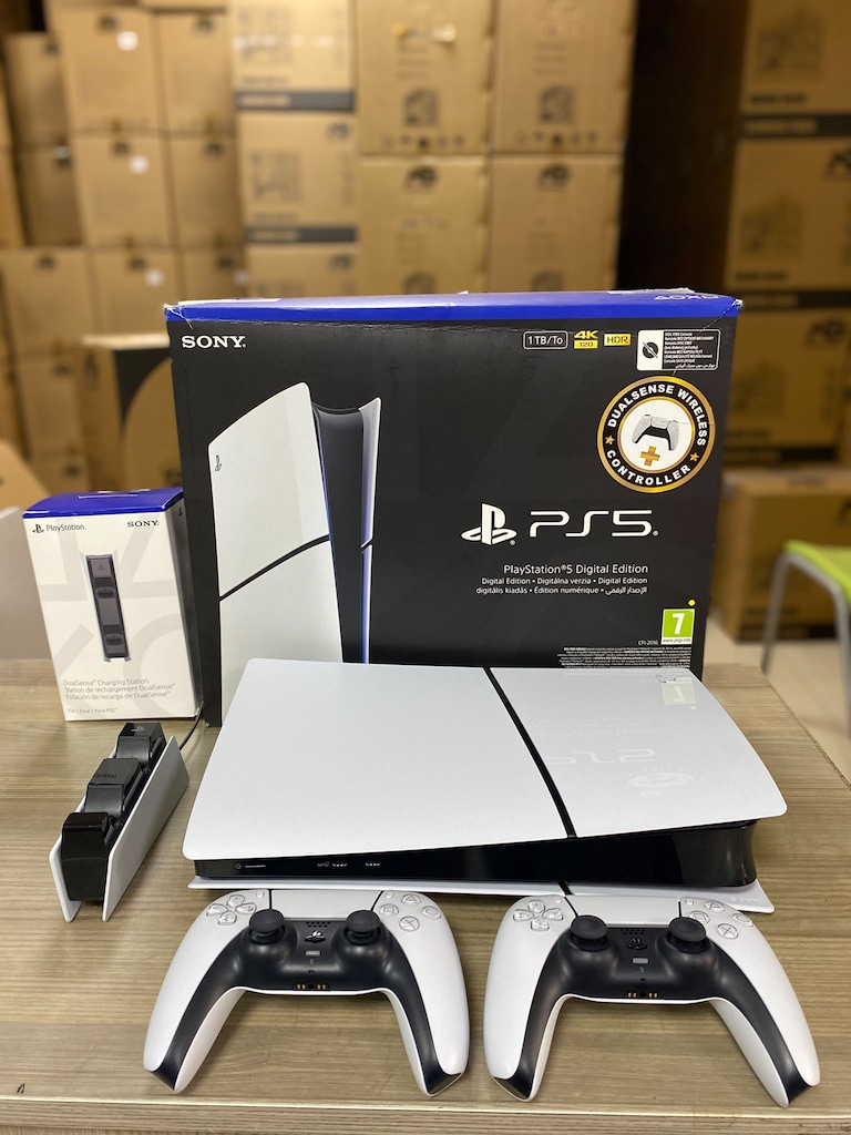 SIFIR AYARINDA PS5 SLİM DİGİTAL 825GB+ 2 ADET KOL+ ŞARJ İSTASYONU - 4