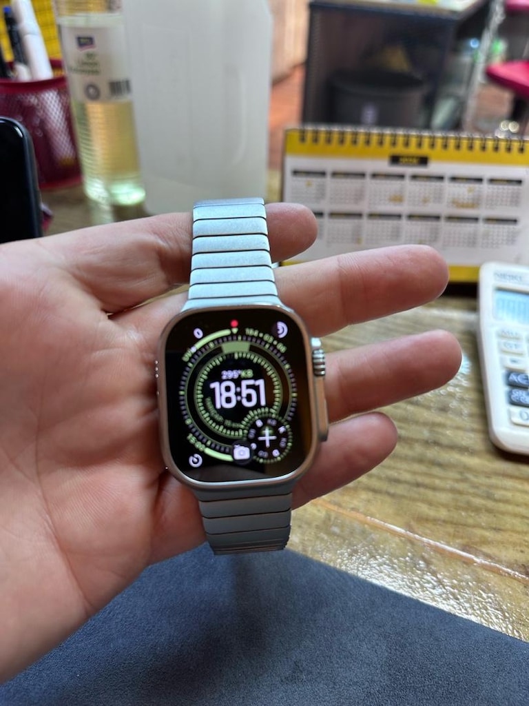aplle Watch ultra 1 - 2