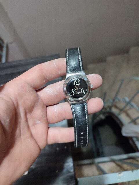 erkek kol saati Swatch