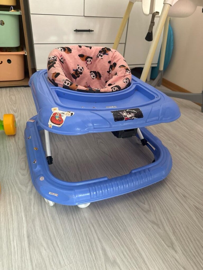 fisher price yürüteç - 2