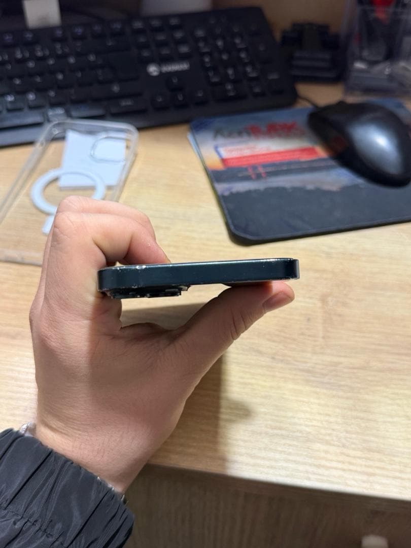 iPhone 14 plus - 8