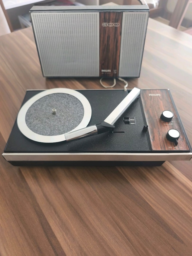Satılık Philips marka pilak çalar - 3