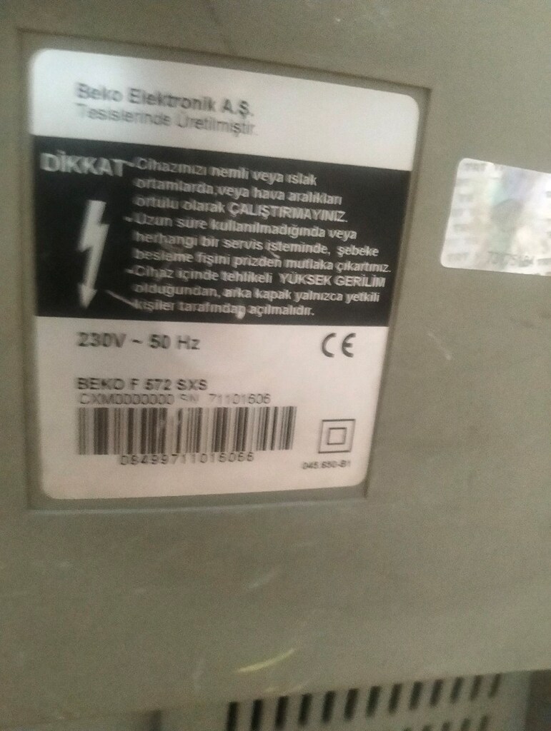 Beko 28 inç 71 ekran tüplü televizyon kumandası var - 2
