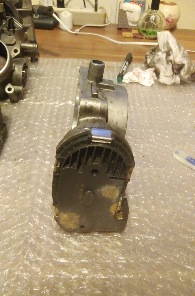 MERCEDES A 113 141 01 25 GAZ KELEBEK R350 C300 C219 - 6