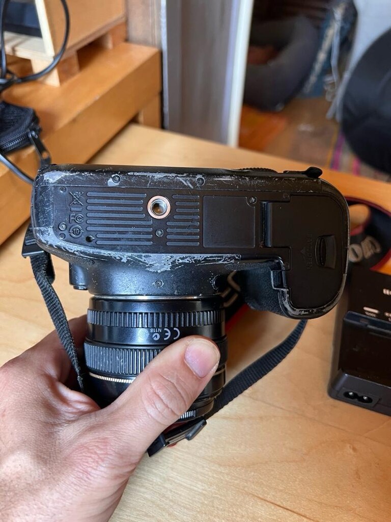 Canon 6d body - 4