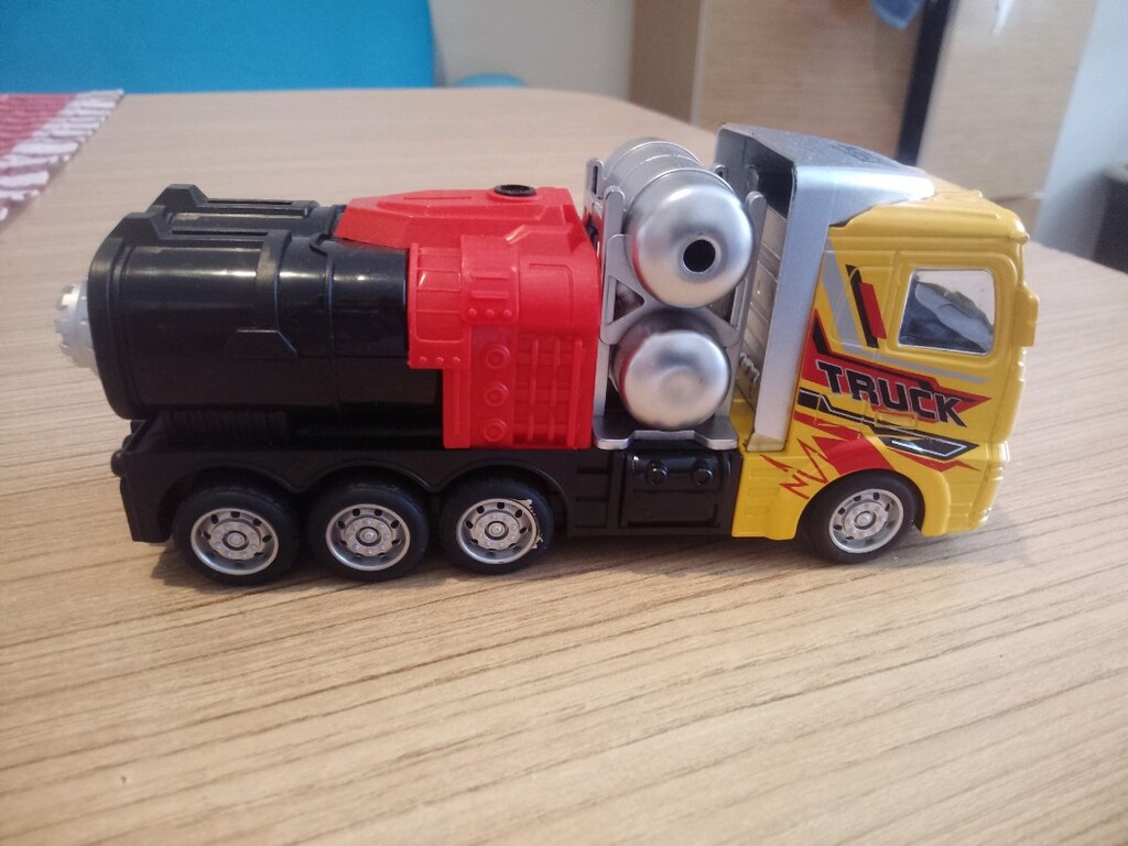 Sesli ve ışıklı Petrol Tankeri - 4