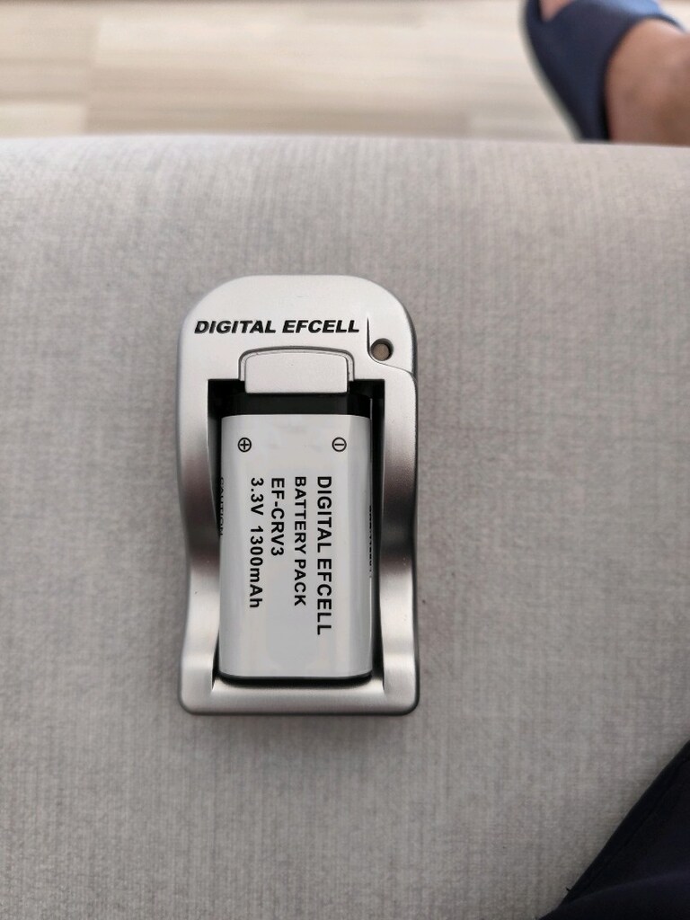 pil şarj cihazı ve adaptörü - 3