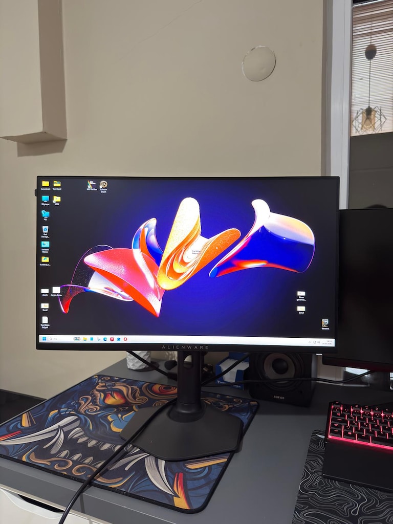 Dell Alienware AW2523HF 24.5" 0.5ms Pivot IPS 360Hz Monitör - 2
