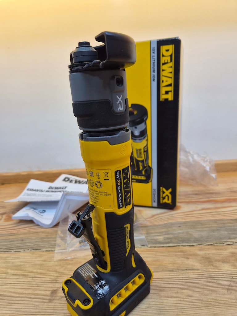 DeWalt DCG 430 Mini Kesici - 4