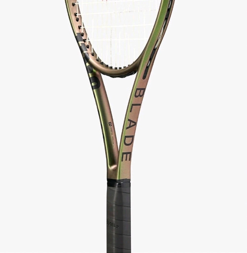 Wilson Blade v8 98 Raket - 2
