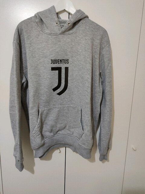 kapşonlu sweatshirt