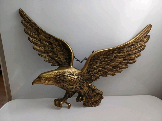 sarı pirinç kartal figürü