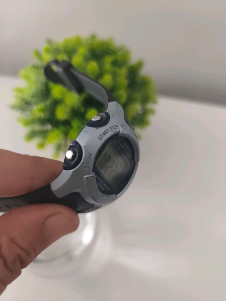 Casio W-42H Erkek Dijital Saat - 7