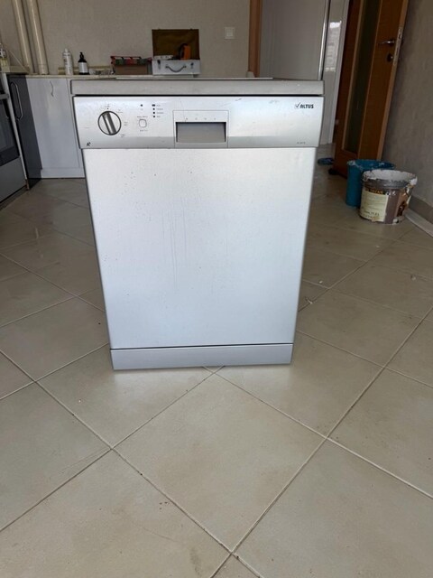 evi boşaltıyoruz
