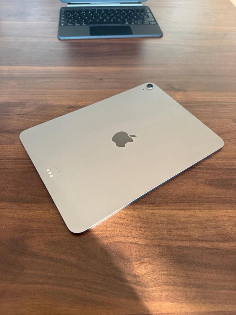 APPLE İPAD AİR 11 İNC M3 + KLAVYELİ KILIFI DEVİR SAYISI 22 TR GARANTİL - 4