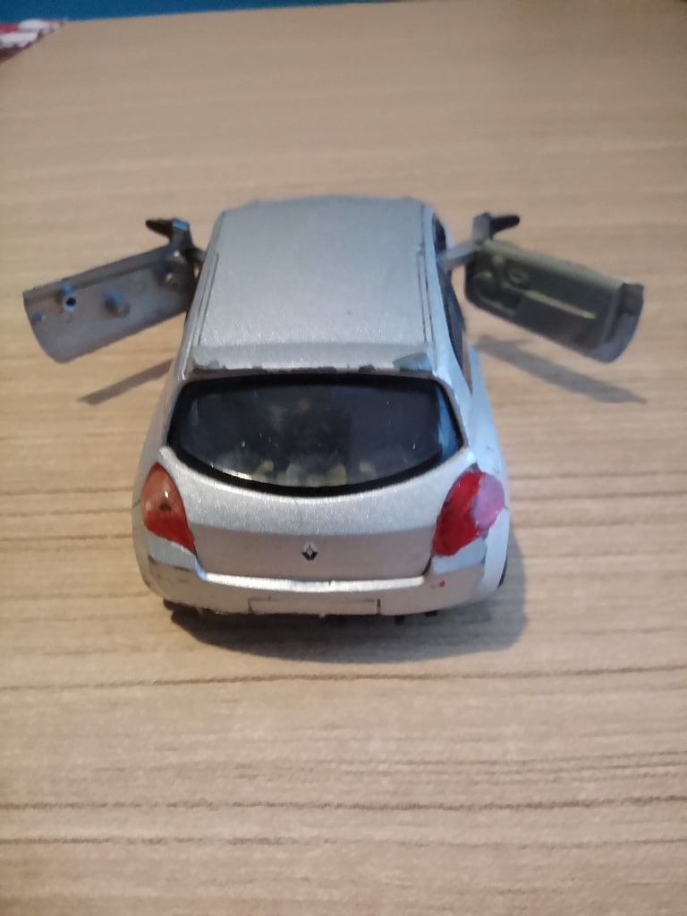 Üni lisanslı Renault Clio marka metal Otomobil - 2