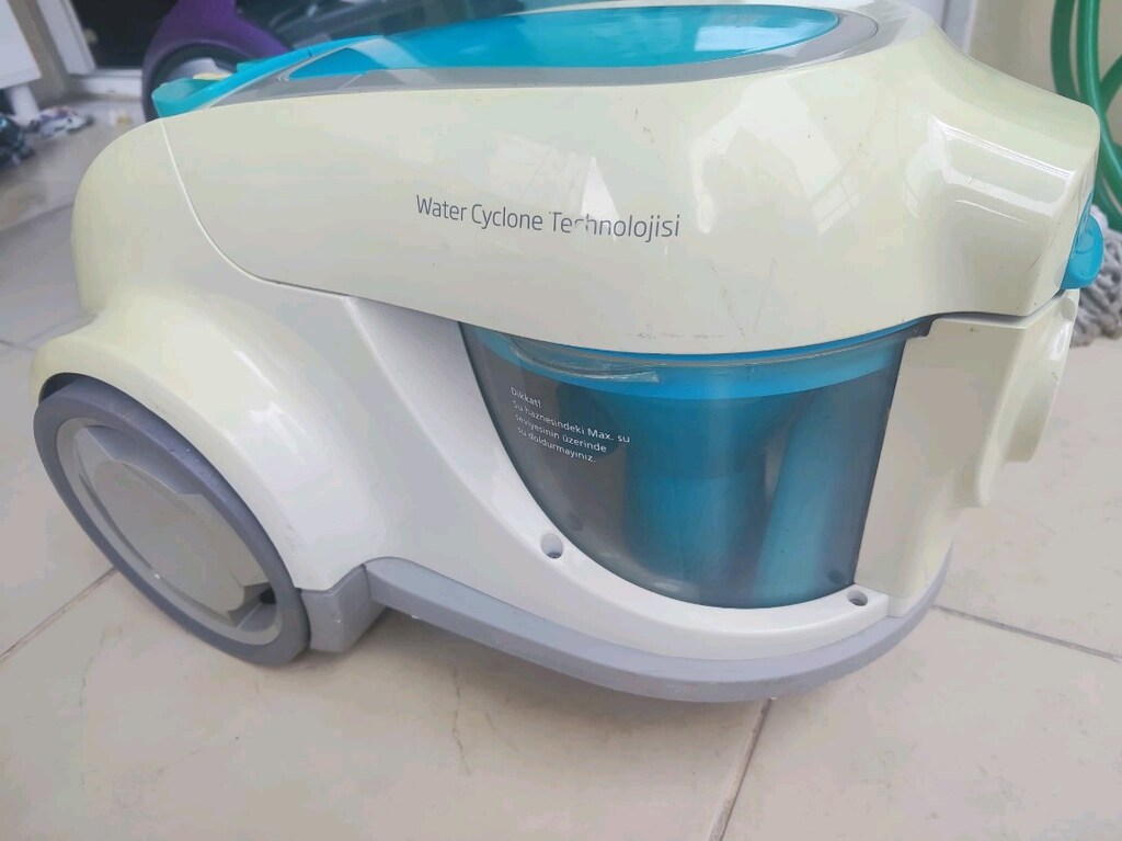 Beko BKS 9322 sulu süpürge - 2