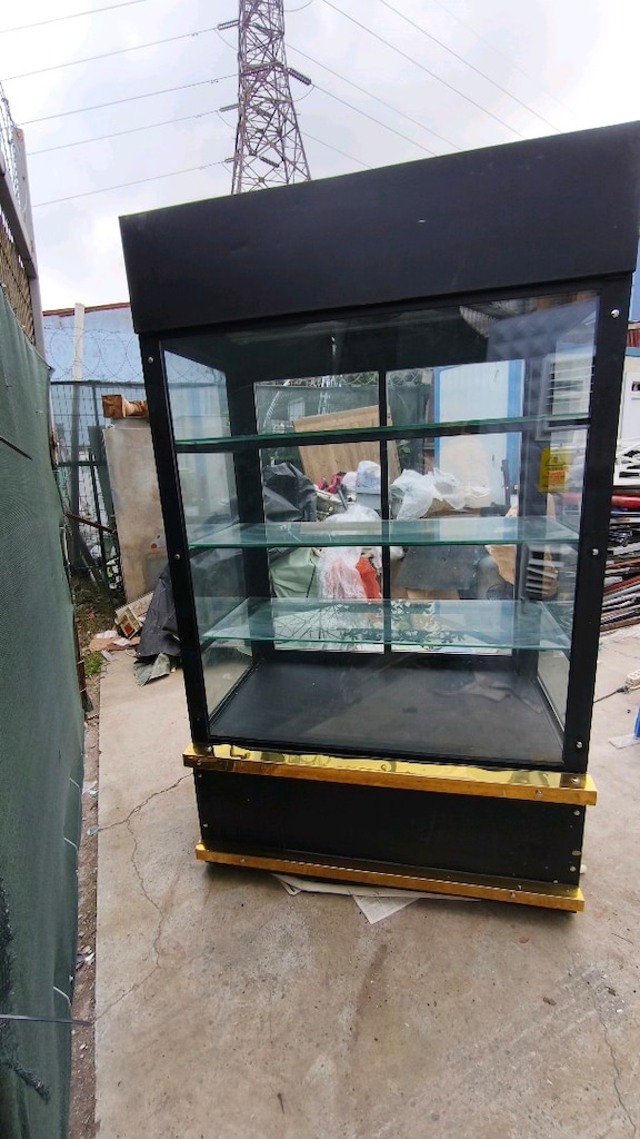 Siyah Camlı Teşhir Dolabı / Rejimat – 200x80x120 - 14