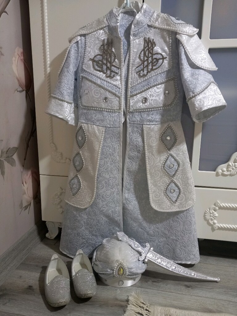 sünnet kıyafeti