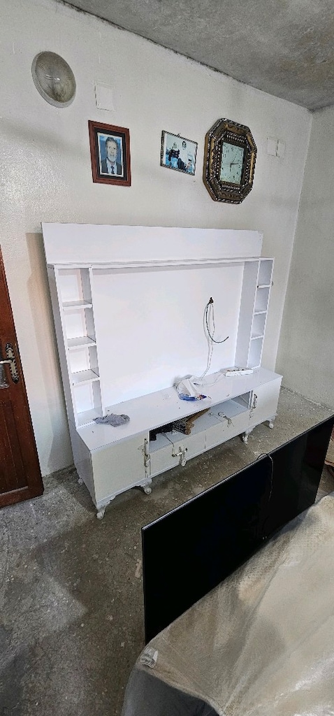 Sahibinden Taş Gibi Ağır MDF TV Ünitesi / Kitaplıklı ve Arka Panelli - 4