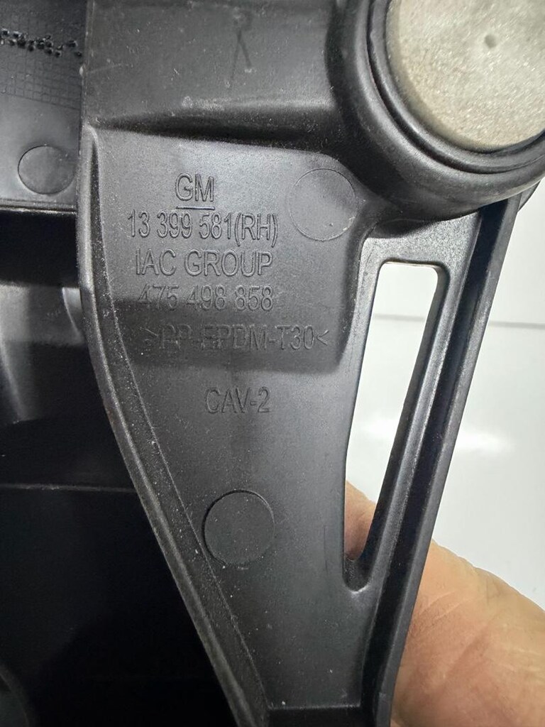 Corsa E sağ arka tampon braketi sıfır orjinal 13399580 - 4