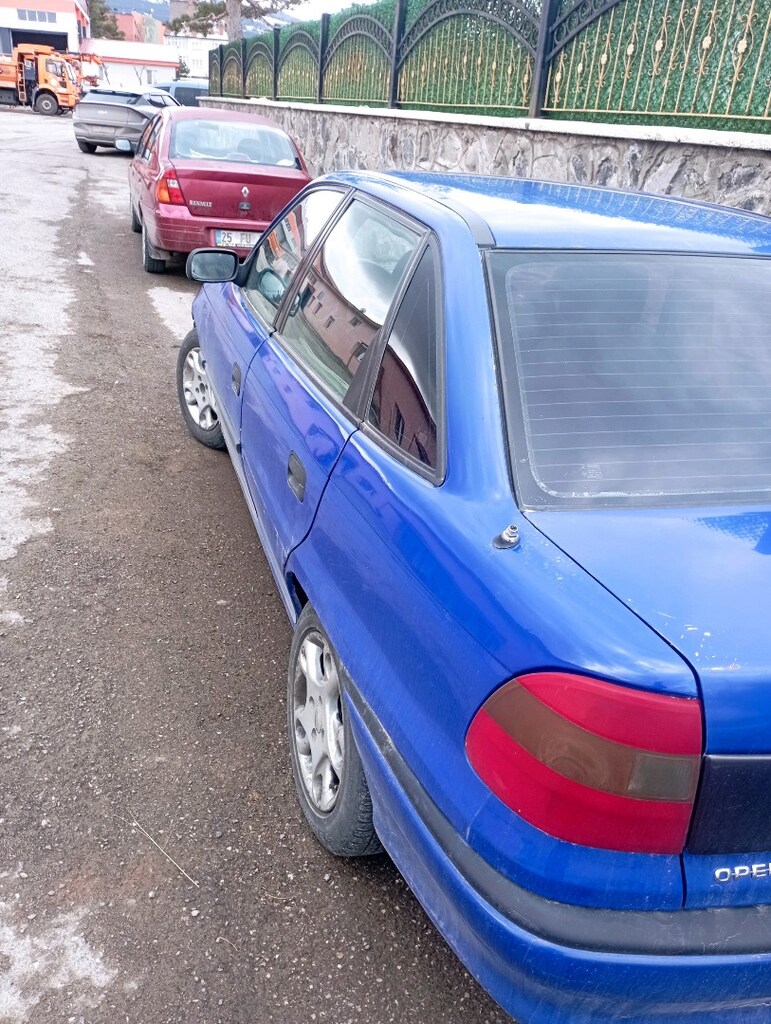 1996 model Opel Astra f kasa sedan ecotech motor 1.6 16 valf son fiyat - 7