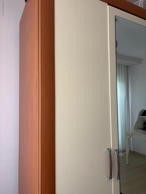 dolap gardırop giyinme dolabı